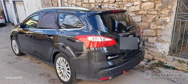 Ford focus 1.6 benzina 