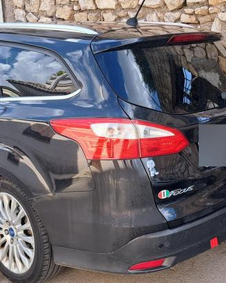 Ford focus 1.6 benzina 