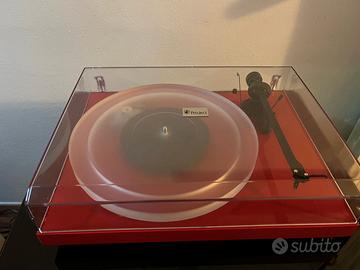 Pro-Ject Debut III Esprit – giradischi con OM5E