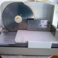 AFFETTATRICE GIRMI USATA FUNZIONANTE 30X24 X H.23