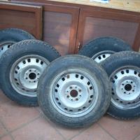 cerchi con gomme   145/80  R 13  x Seat Ibiza