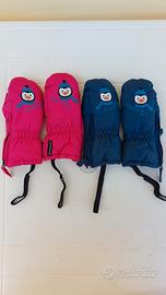 N. 2 paia di guanti sci Mis. 2  Euro 15.