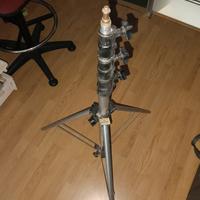 Stativo treppiedi Manfrotto 