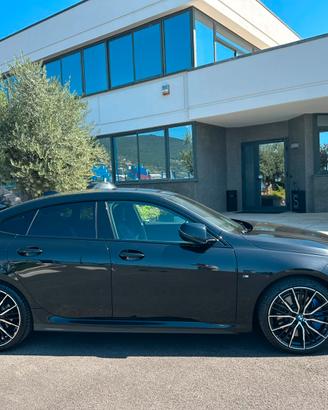 BMW 218d Gran Coupé M Sport – 01/2022 – 64.000 km 