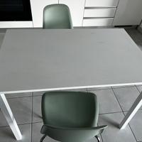 Tavolo bianco allungabile