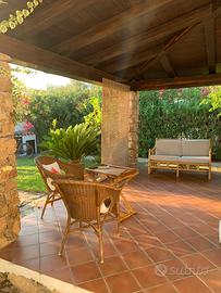 Trilocale con giardino comodo al centro