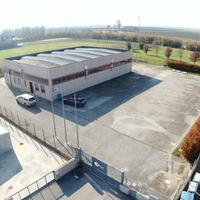 Capannone con Carroponte