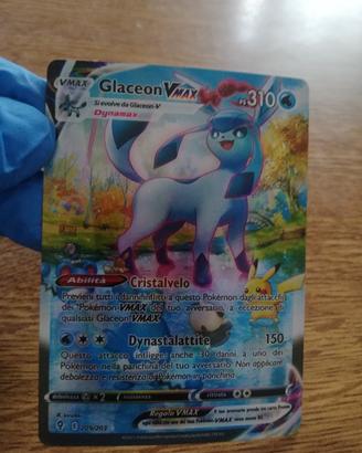 Glaceon VMAX 209/203