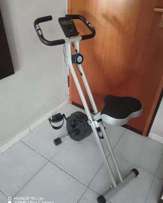 cyclette pieghevole 