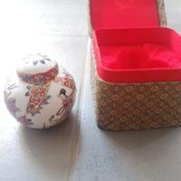 vasetti un porcellana cinese