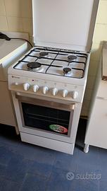 Cucinotto, frigorifero, lavatrice