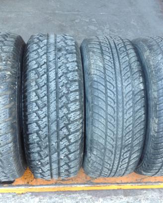 4 gomme 255 70 15 estive