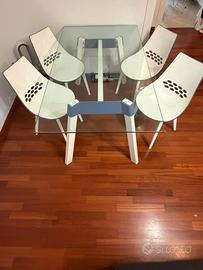 calligaris tavolo vetro e 4 sedie di design