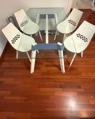 calligaris tavolo vetro e 4 sedie di design