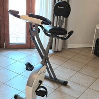 Cyclette Ergonomica con Schienale