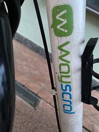 Ricambi di biciclette elettrica demolita