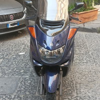 Yamaha majesty 250