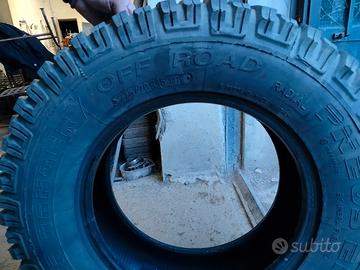 4 gomme tassellate per jeep 