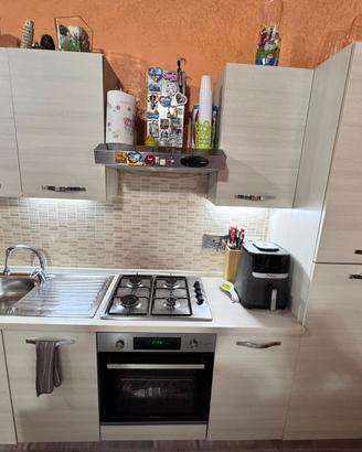 Cucina usata beige