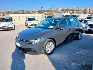 Volkswagen Golf 1.0 eTSI EVO DSG LIFE 2023