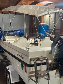 Comodo minimotoscafo