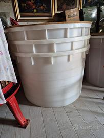 Mastello tino in plastica alimentare 750 litri per