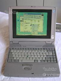 Toshiba Satellite d'epoca 1980