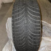 N. 4 gomme invernali 195/55 R15