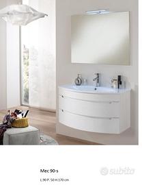 Mobile da bagno curvo