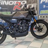 Brixton Crossfire 125 CAFE' RACER
