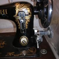 Macchina da cucire Necchi. 