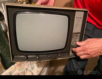 Televisore vintage mivar