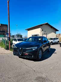 Alfa Romeo Stelvio 2.2 180 CV AT8 Business