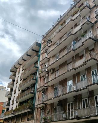 Ampio e luminoso appartamento quartiere Murat