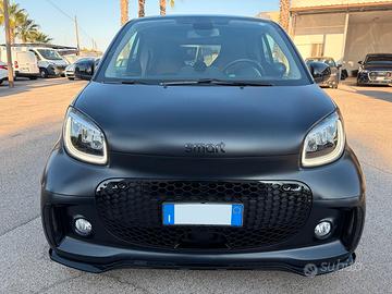 Smart ForTwo EQ Racingreen BRABUS (41kW)