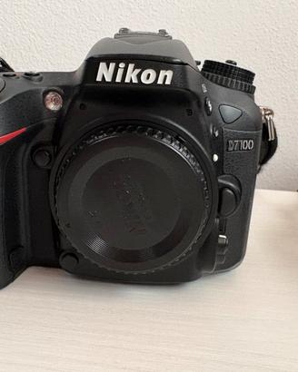 Nikon D7100