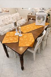 Tavolo in legno per 6 persone, allungabile 