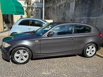 BMW SERIE 1 ANNO 2009