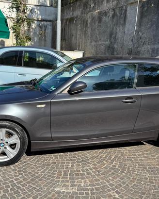 BMW SERIE 1 ANNO 2009