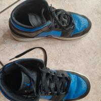 scarpe  Nike Air Jordan nere e blu