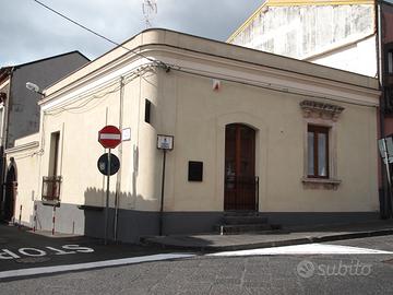 Nicolosi centralissimo immobile ID: NNI058VC