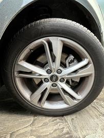 Cerchi Originali Audi r19 + gomme