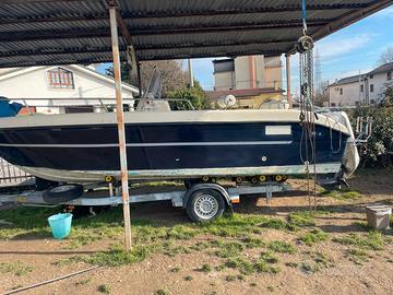 Barca open Astra 21 con motore