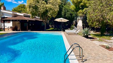 Villa piscina vacanze Salento
