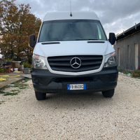 Mercedes sprinter