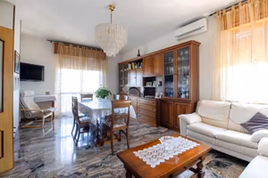 CASA SEMINDIPENDENTE A ORTONA