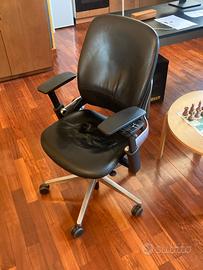 Steelcase Leap sedia ergonomica
