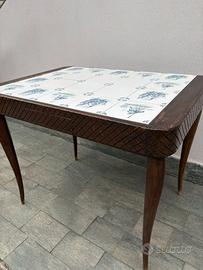 Tavolino da gioco carte