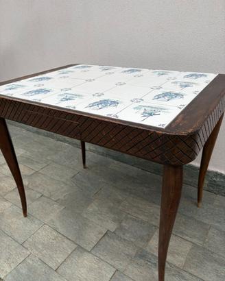 Tavolino da gioco carte