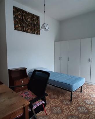 Stanza via Lago Calamone Reggio Emilia